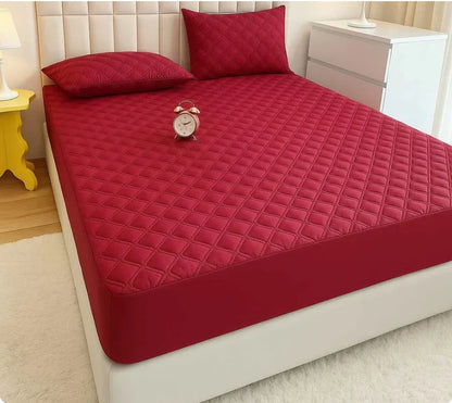 PROTECTOR DE COLCHON ANTIFLUIDO Y FUNDAS