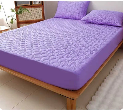 PROTECTOR DE COLCHON ANTIFLUIDO Y FUNDAS